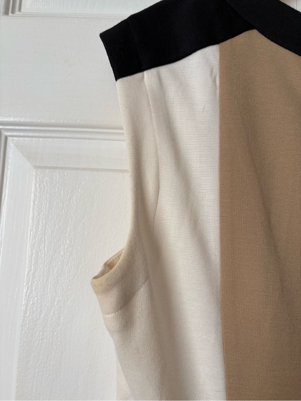 London Times Sleeveless Colorblock Sheath Dress in Black, Cream & Tan - Picture 5 of 7